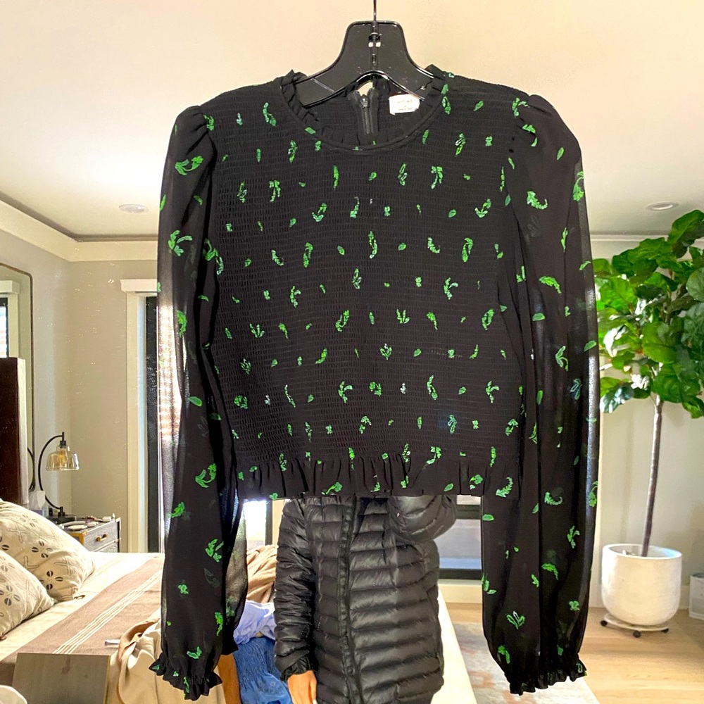 Aritzia blouse top
